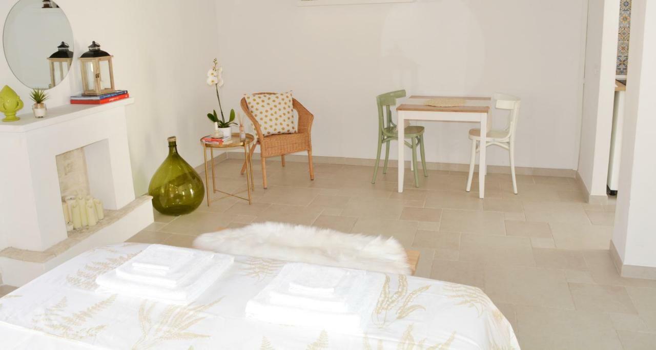 Casa Albicocca - In The Heart Of The Old Town Apartment Bari Luaran gambar